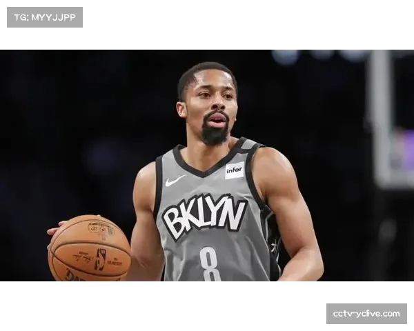 伦纳德连续44场20分平队史 快船前锋进攻稳定性持续在线 伦纳德连续44场20分平队史 快船前锋进攻稳定性持续在线